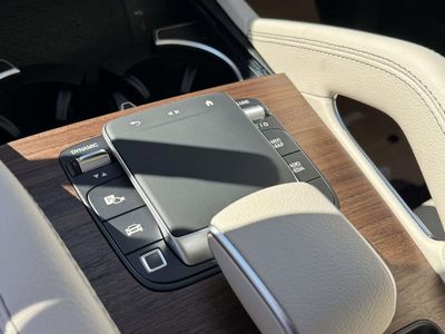 2026 Mercedes-Benz GLE — photo 29 view