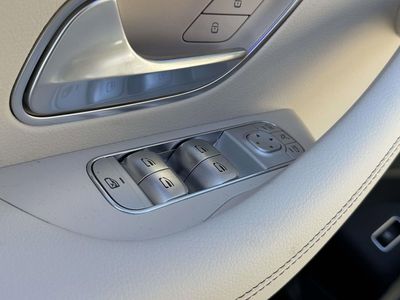 2026 Mercedes-Benz GLE — photo 18 view