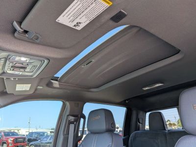 2024 Chevrolet Silverado 1500 — photo 14 view