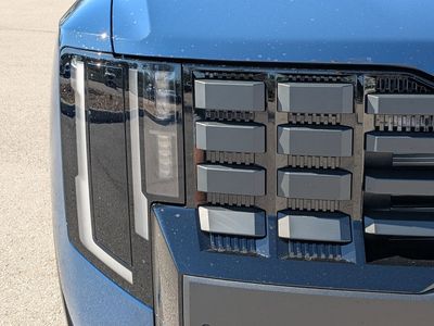 2027 Kia Telluride Hybrid - Photo 10