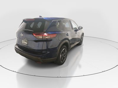 2025 Nissan Rogue — photo 7 view