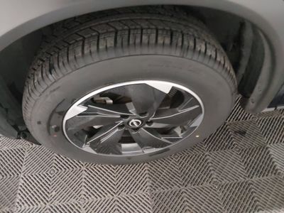 2025 Nissan Rogue — photo 10 view
