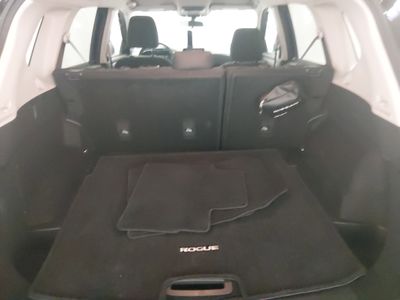 2025 Nissan Rogue — photo 11 view