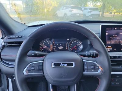 2024 Jeep Compass — photo 19 view