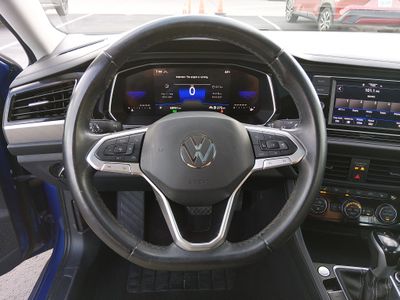2024 Volkswagen Jetta — photo 12 view