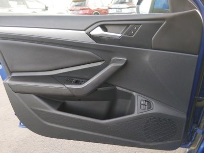 2024 Volkswagen Jetta — photo 20 view