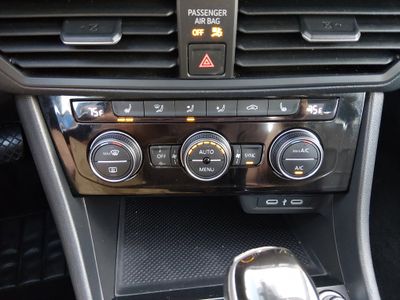 2024 Volkswagen Jetta — photo 18 view