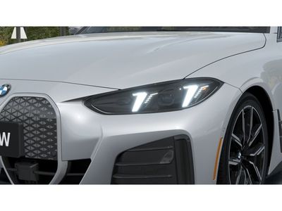 2026 BMW i4 - Photo 6