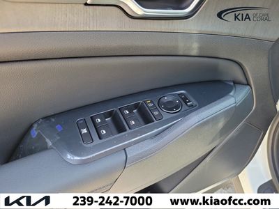 2026 Kia Sportage Hybrid — photo 24 view