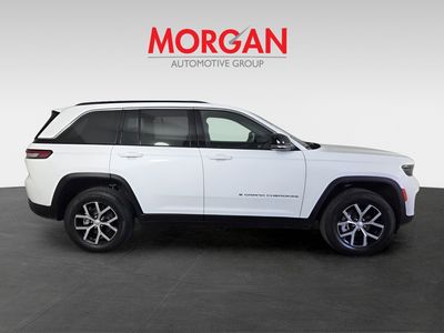 2025 Jeep Grand Cherokee — detail view