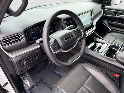 2023 Jeep Wagoneer - Photo 26