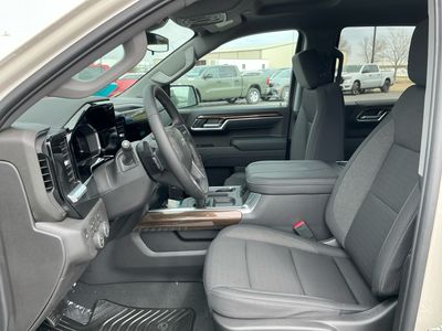 2026 Chevrolet Silverado 1500 — photo 10 view
