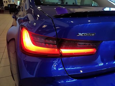 2025 BMW M3 — photo 10 view