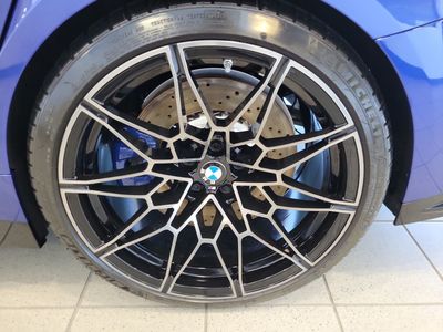 2025 BMW M3 — photo 32 view