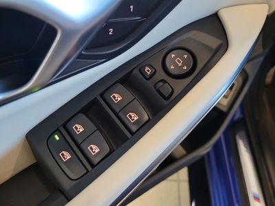 2025 BMW M3 — photo 19 view