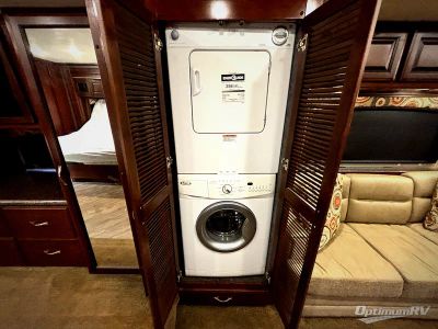 2017 Fleetwood Pace Arrow LXE — photo 16 view