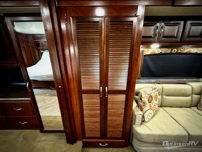 2017 Fleetwood Pace Arrow LXE — photo 15 view