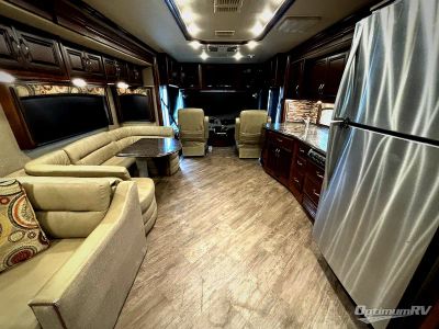 2017 Fleetwood Pace Arrow LXE — detail view