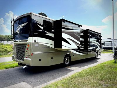 2017 Fleetwood Pace Arrow LXE — side profile view