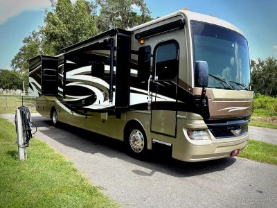 2017 Fleetwood Pace Arrow LXE — front three-quarter view