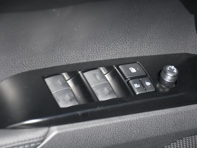 2026 Toyota Camry - Photo 6
