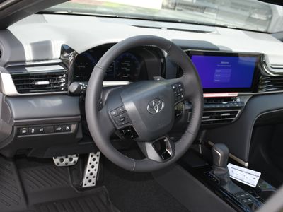 2026 Toyota Camry - Photo 4