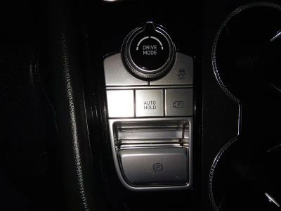 2025 Genesis G70 - Photo 21