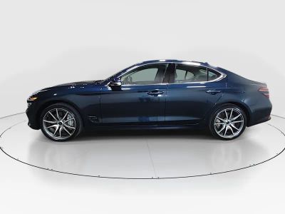 2025 Genesis G70 - Photo 4