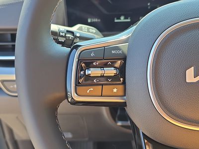 2026 Kia Carnival — photo 32 view