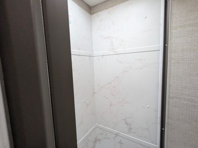 2021 Jayco Melbourne Prestige — photo 21 view