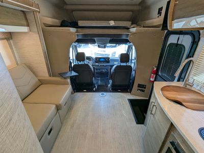 2021 Jayco Melbourne Prestige — photo 23 view