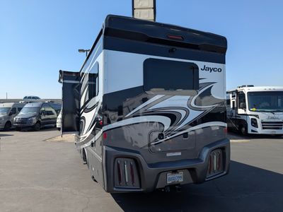 2021 Jayco Melbourne Prestige — photo 22 view