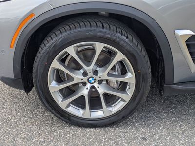 2024 BMW X5 — photo 9 view