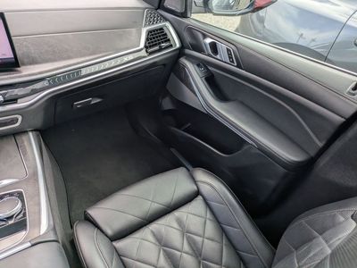 2024 BMW X5 — photo 20 view