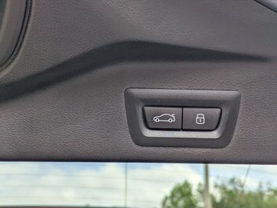 2024 BMW X5 — photo 11 view