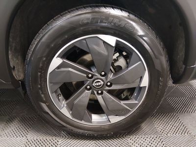 2024 Nissan Rogue — photo 10 view