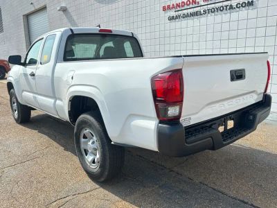 2018 Toyota Tacoma - Photo 6