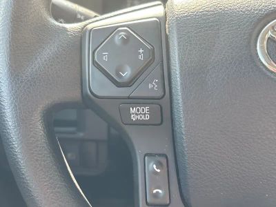 2018 Toyota Tacoma - Photo 19