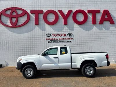 2018 Toyota Tacoma - Photo 5