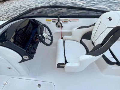 2026 Stingray 23 OSX - Photo 6