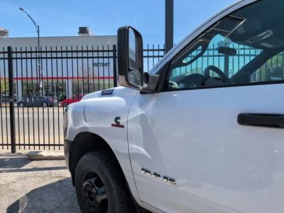 2022 Ram 3500 - Photo 9