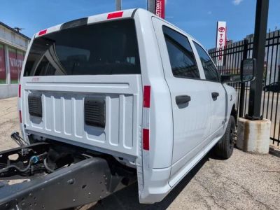 2022 Ram 3500 - Photo 3