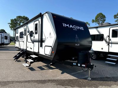 2026 Grand Imagine XLS — front three-quarter view