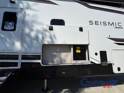 2026 Jayco Seismic - Photo 10