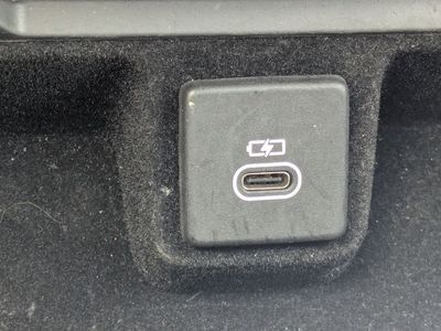 2025 Land Rover Range Rover — photo 29 view