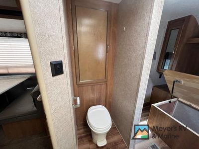 2018 Coachmen RV Catalina - Photo 20