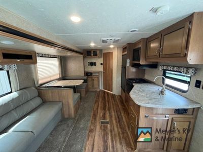 2018 Coachmen RV Catalina - Photo 6