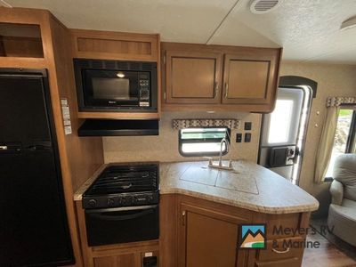 2018 Coachmen RV Catalina - Photo 10