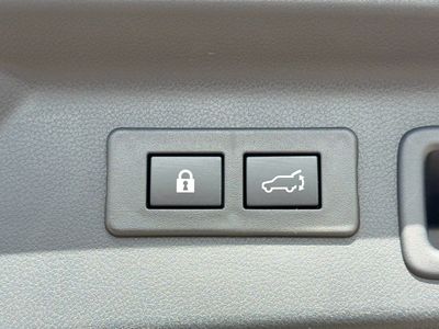 2026 Subaru Forester — photo 12 view