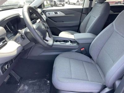 2026 Ford Explorer — photo 15 view